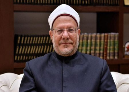 تأکید مفتی مصر بر صیانت از قداست قرآن