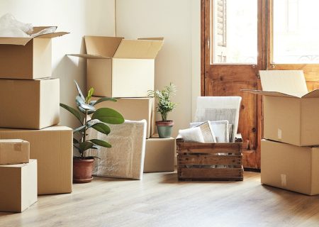 اجبار به تعویض اسباب خانه در بهائیت