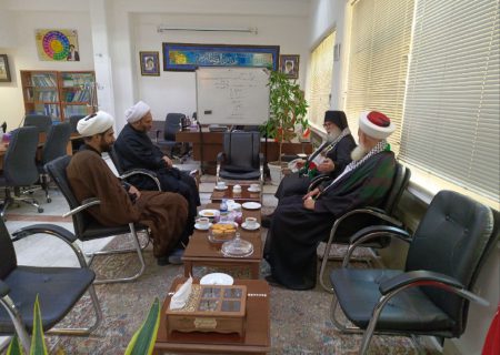 نشست مشترک اندیشمندان فلسطینی با فعالان فرهنگی خراسان رضوی