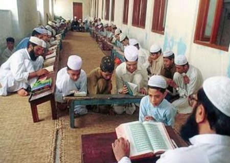 مخالفت مسلمانان هند با لغو کمک مالی به مدارس دینی