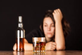 آیا نوشیدن الکل از نظر مسیحیان پذیرفته است؟