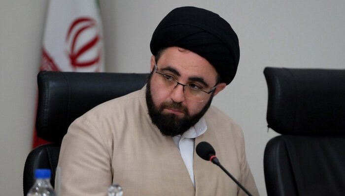 سالانه ۱۰ هزار غیرمسلمان به حرم مطهر رضوی مشرف می‌شوند