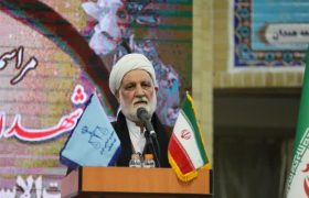 منافقین هرگز ترور شهدای قضات را گردن نمی‌گیرند