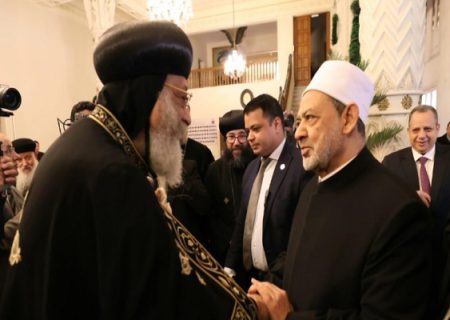 تأکید شیخ الازهر بر لزوم پایان دادن به مصائب غزه در سال نو   