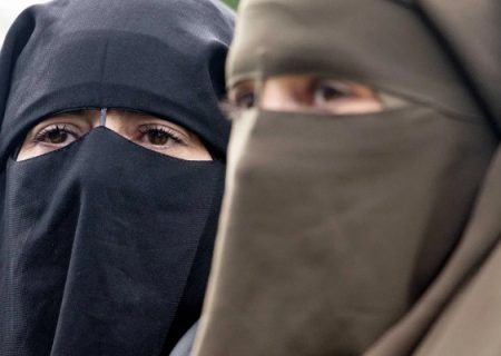 پوشیدن نقاب در اماکن عمومی قرقیزستان ممنوع شد