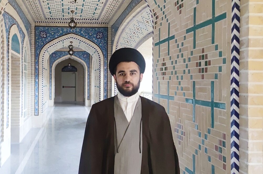 تبیین اهمیت توسعه گفتمان بینالادیانی در تبلیغ مؤثر بینالمللی طلاب زباندان
