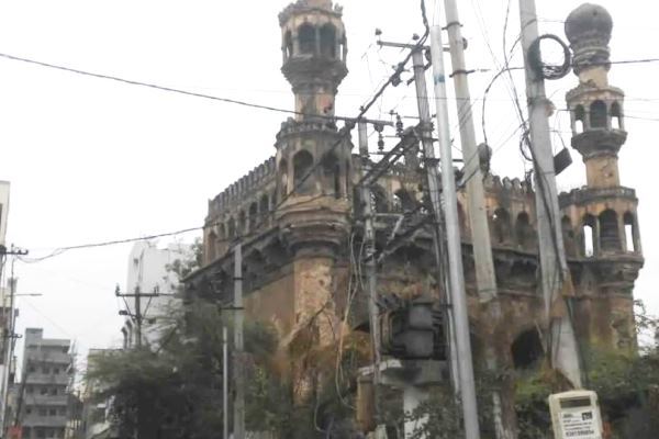 مسجد تاریخی ۴۰۰ ساله حیدرآباد هند مرمت میشود