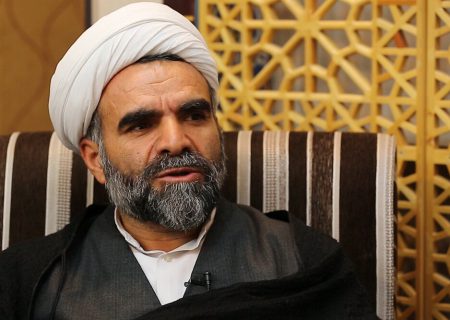 منشور روحانیت امام خمینی(ره) نقشه راه حوزه‌های علمیه و کشور است