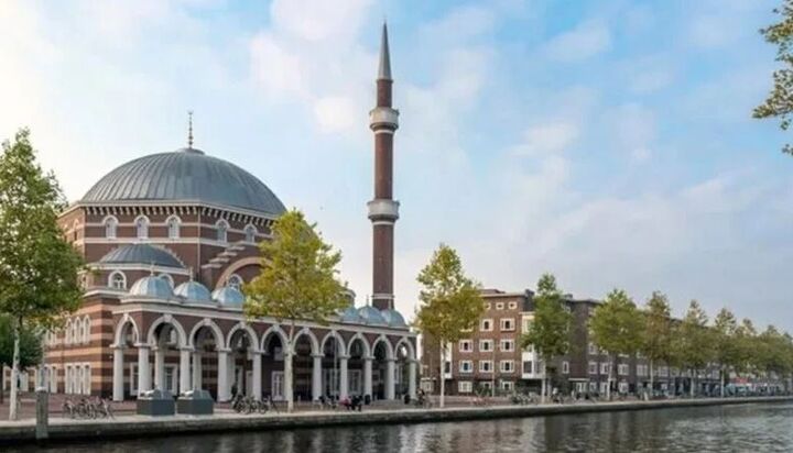 اسلام دین محبوب جوانان هلند در ۲۰۲۴