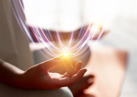 عبادات دینی یا انرژی درمانی؟