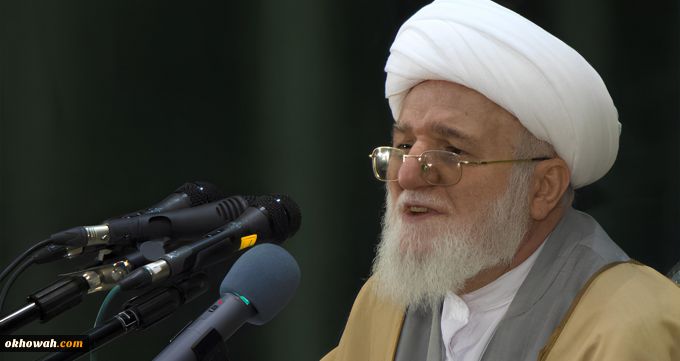 بین وحدت و تبلیغ مکتب تلاقی وجود ندارد