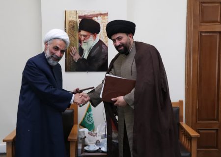 امضای تفاهم نامه با موضوع عقاید و باورهای دینی