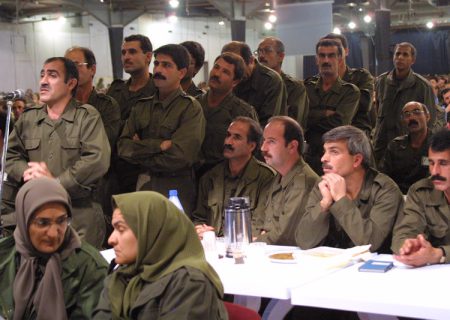 مارک زنی و تعهد گیری از مسئله دارها در مناسبات مجاهدین خلق