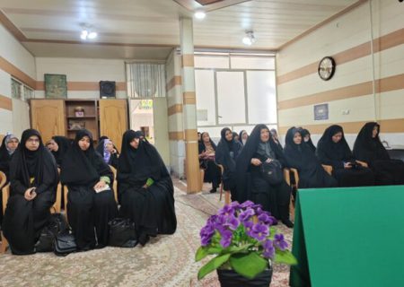 برگزاری نشست علمی «راهکارهای پیشگیری از فرقه‌های انحرافی» با تأکید بر استحکام خانواده در نجف آباد