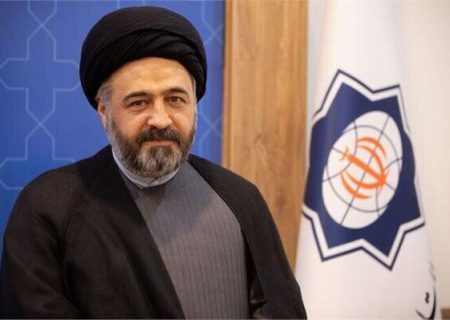 مساجد کشورهای جهان کانون گفت‌وگوی ادیان برای وحدت هستند