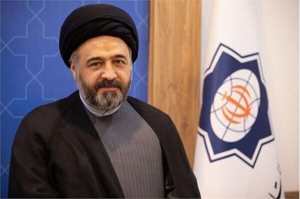 مساجد کشورهای جهان کانون گفت‌وگوی ادیان برای وحدت هستند