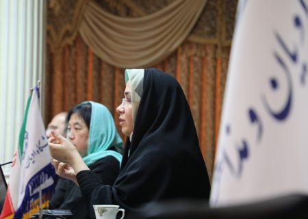خانواده در محاصره رسانه‌های جنوب شرق آسیا