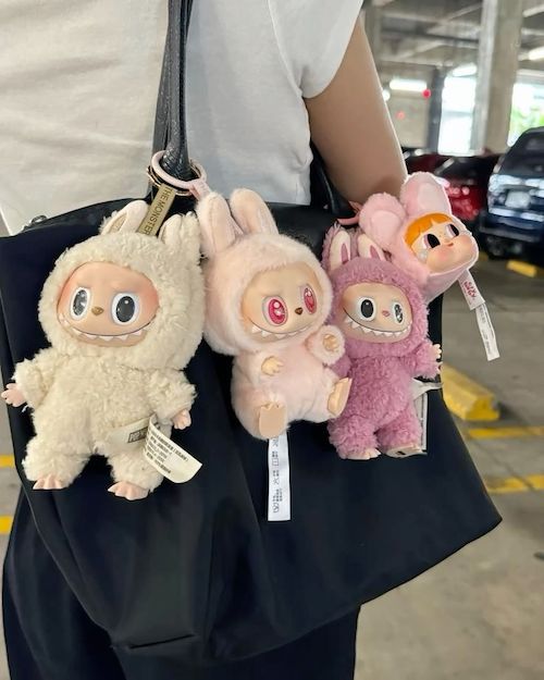 موشن‌گرافیک | لبوبو؛ بخریم یا نخریم؟ / بررسی یک ترند تازه در دنیای اسباب‌بازی‌ها