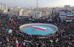 پیام تجلیل رهبر انقلاب اسلامی از ملت عظیم‌الشان ایران در پی اجتماعات گسترده۲۲ دی‌ماه